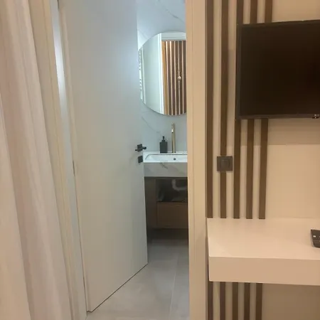 Agios Onoufrios * ハニア