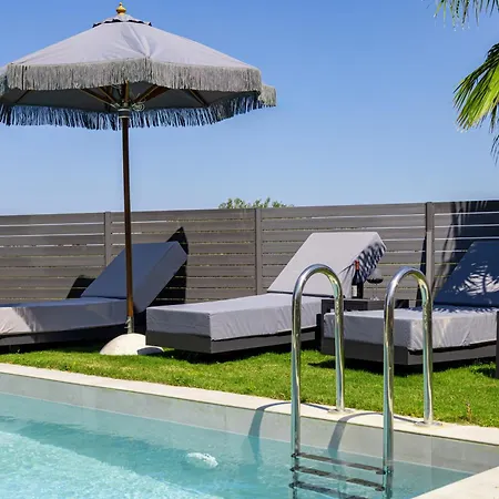 Foge Luxury Agios Onoufrios