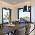 Foge Luxury Agios Onoufrios * Chania (Crete)