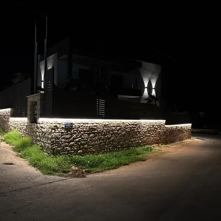 Foge Luxury Agios Onoufrios